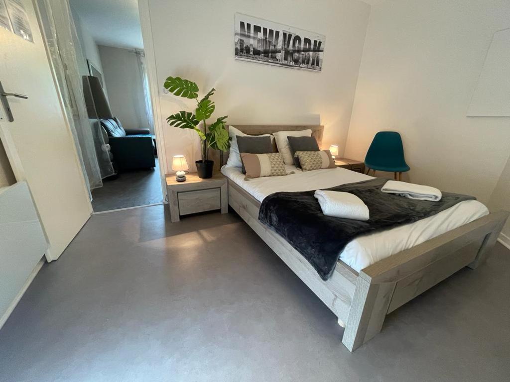 Grand Jardin - Victor-Hugo - Calme - Home-One Devecey Esterno foto